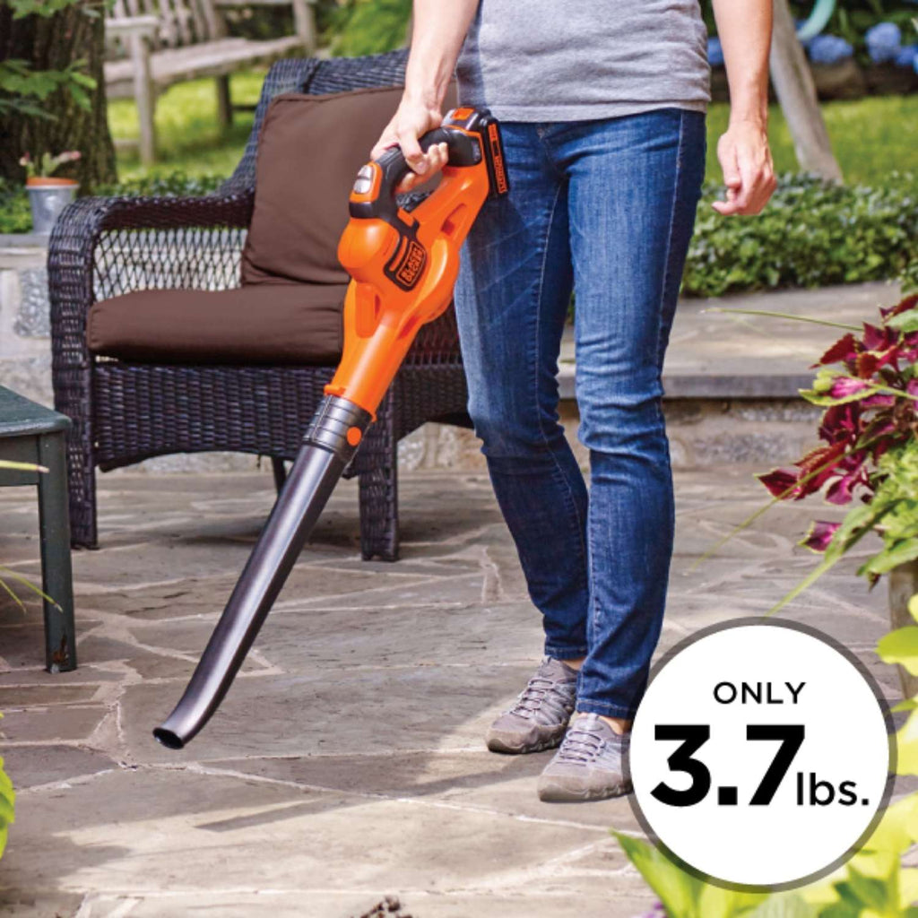 Black & Decker Black+Decker 130 Mph 100 CFM 20 V Battery Handheld Sweeper Kit (Battery & Charger)