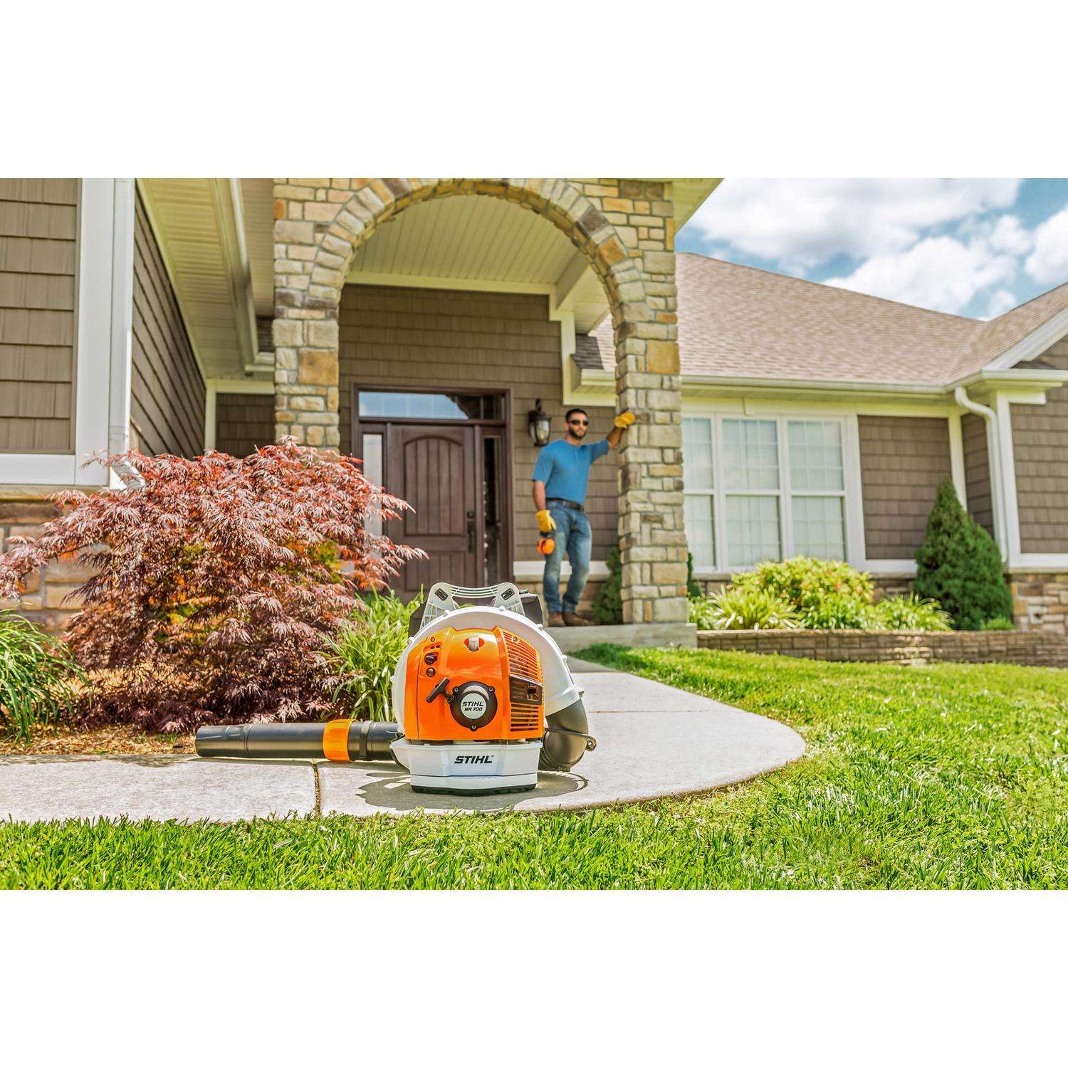  STIHL BR 700 197 Mph 912 CFM Gas Backpack Blower