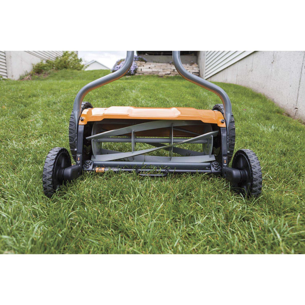  Fiskars StaySharp 17 In. Manual Lawn Mower