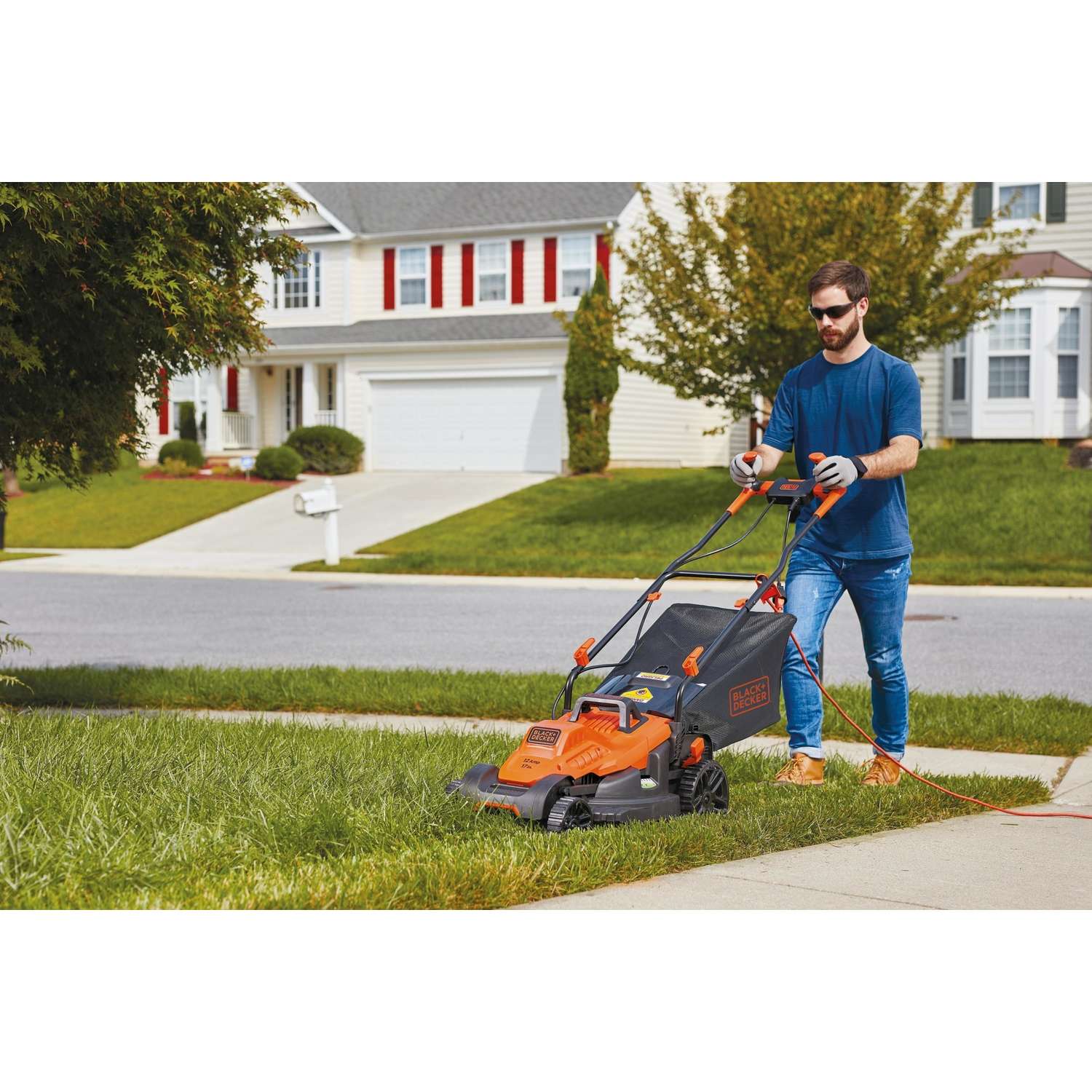 Black & Decker Black+Decker 17 In. Electric Lawn Mower