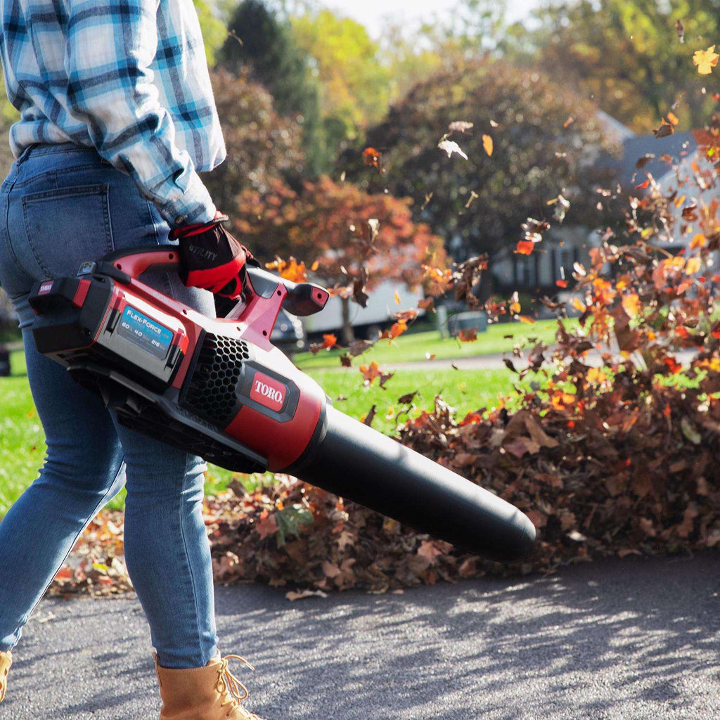  Toro 157 Mph 605 CFM 60 V Battery Handheld Leaf Blower Kit (Battery & Charger)