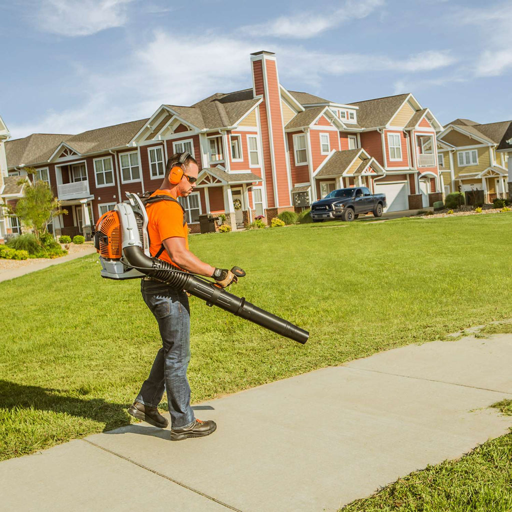  STIHL BR 700 X 193 Mph 901 CFM Gas Backpack Leaf Blower