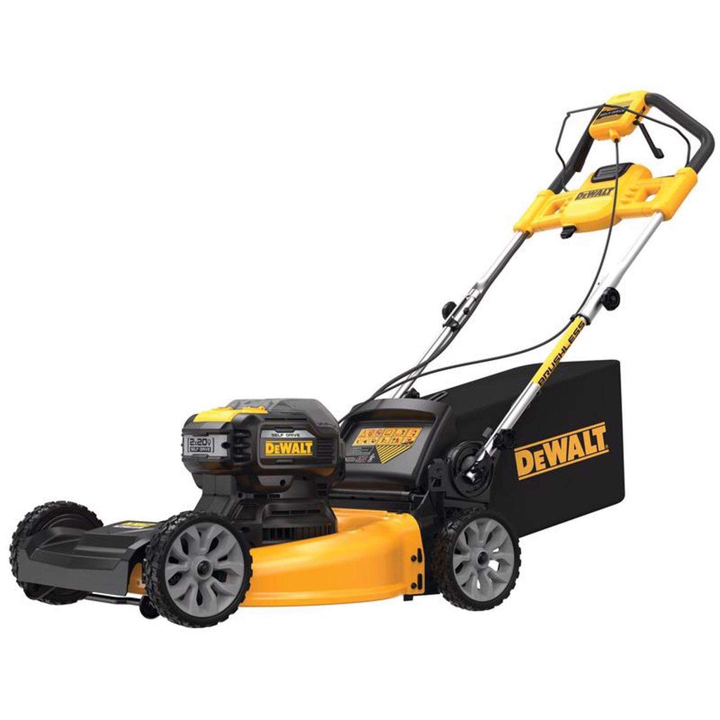  DeWalt 20V MAX DCMWSP244U2 21 In. 20 V Battery Self-Propelled Lawn Mower Kit (Battery & Charger)