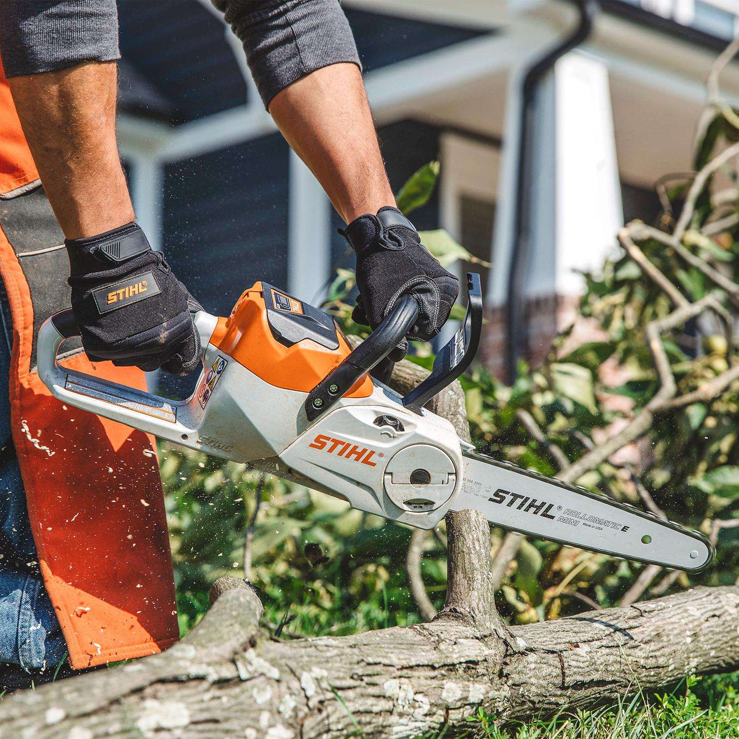  STIHL MSA 140 C-B 12 In. 36 V Battery Chainsaw Kit (Battery & Charger)