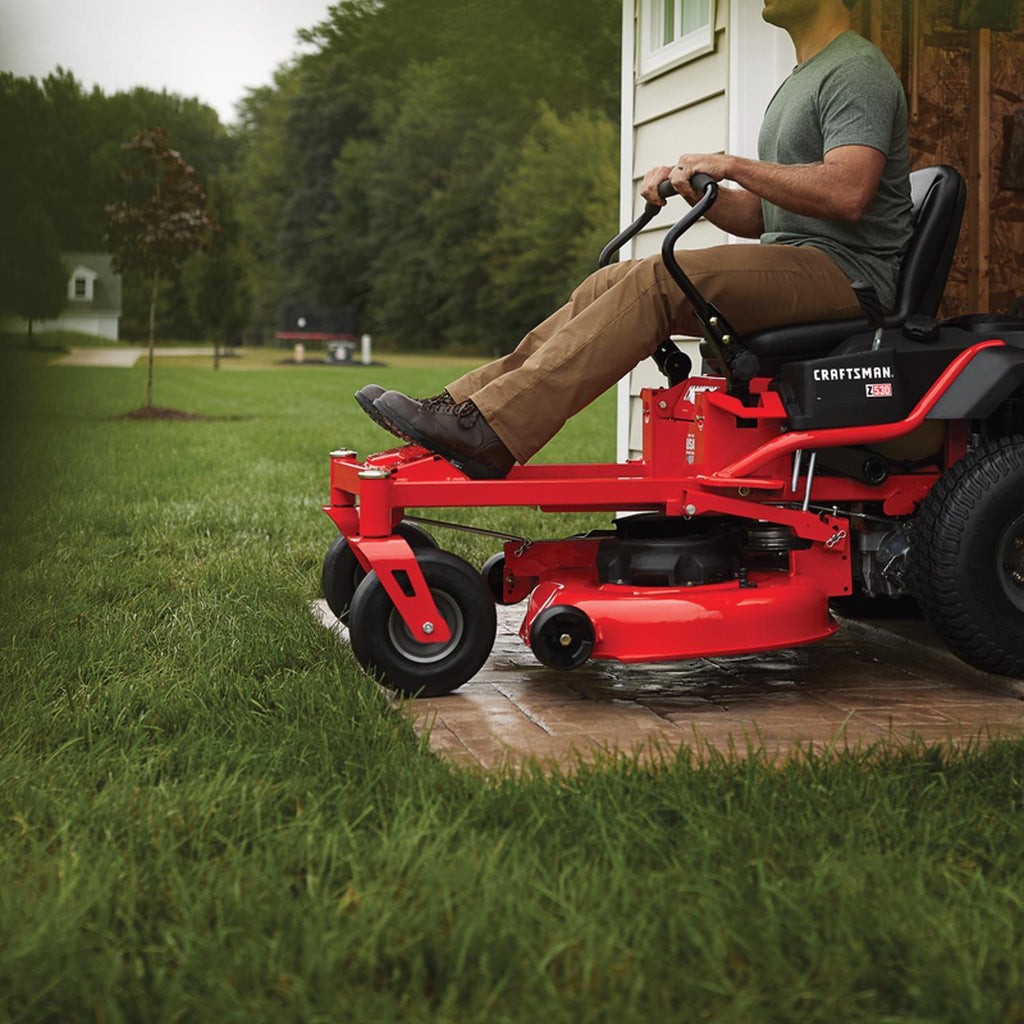  Craftsman CMXGNAM211705 46 In. 725 Cc Hydrostatic Gas Zero Turn Riding Mower