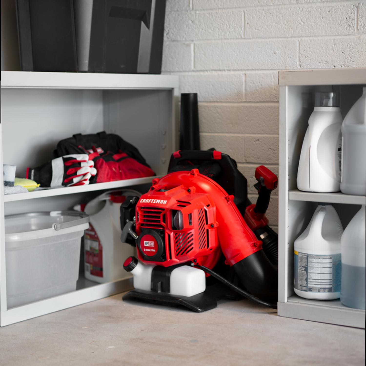  Craftsman CMXGAAMR51BP 220 Mph 600 CFM Gas Backpack Leaf Blower