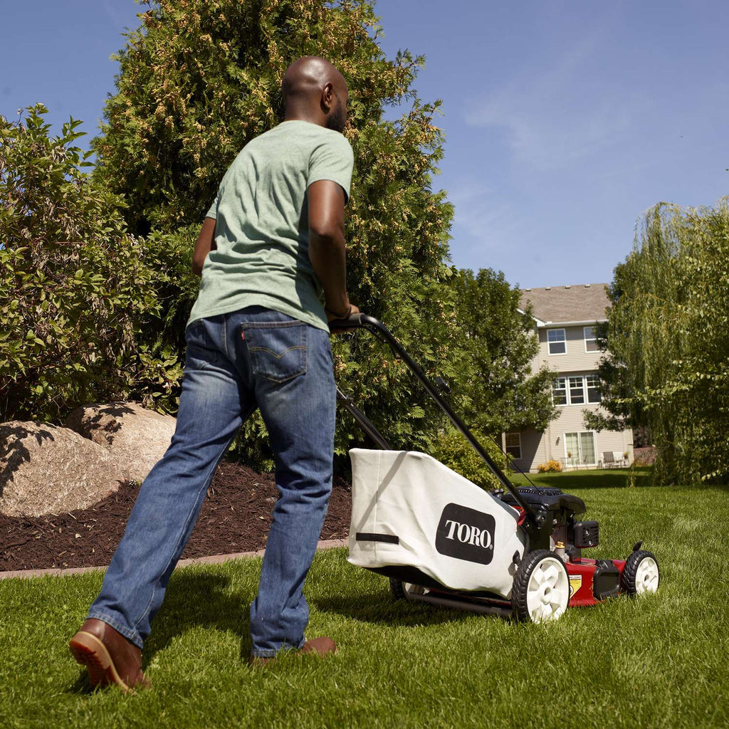  Toro Recycler High Wheel 20378 22 In. 149 Cc Gas Self-Propelled Lawn Mower