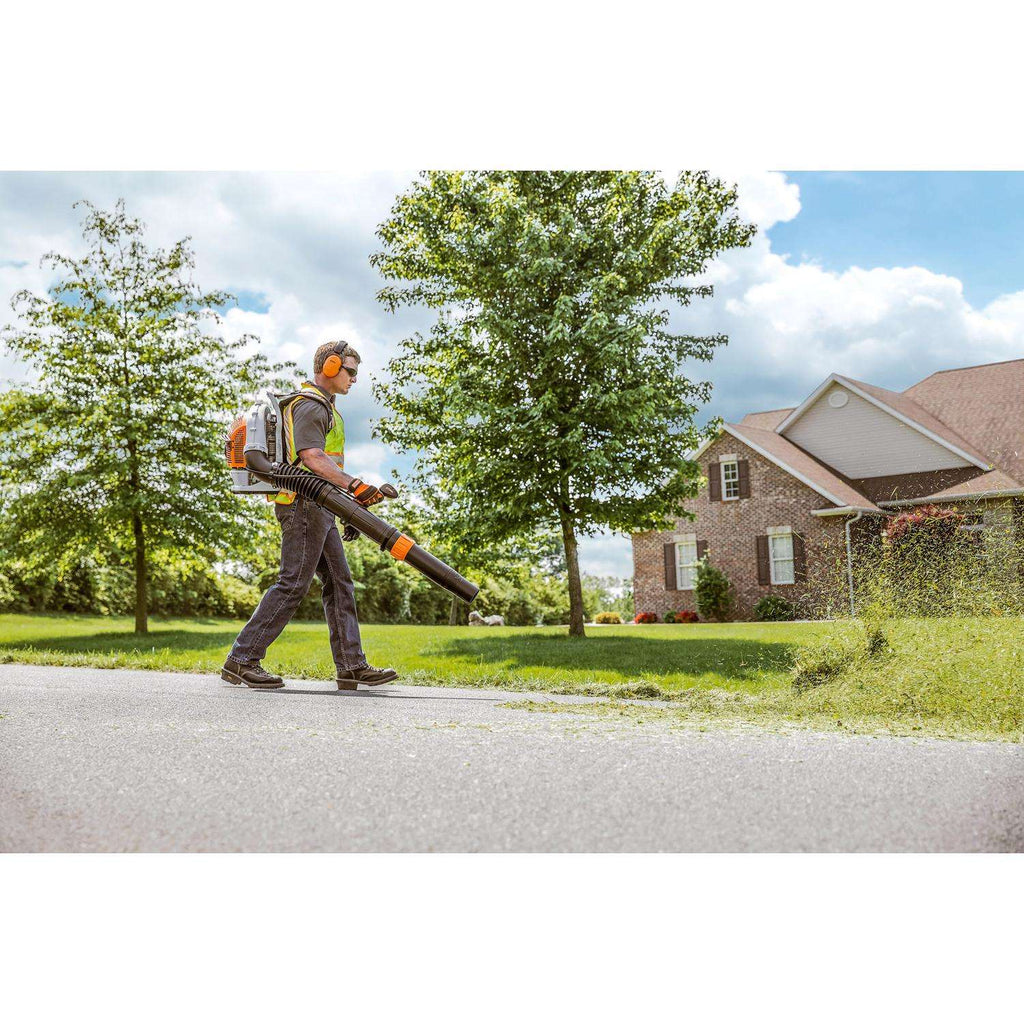  STIHL BR 700 197 Mph 912 CFM Gas Backpack Blower