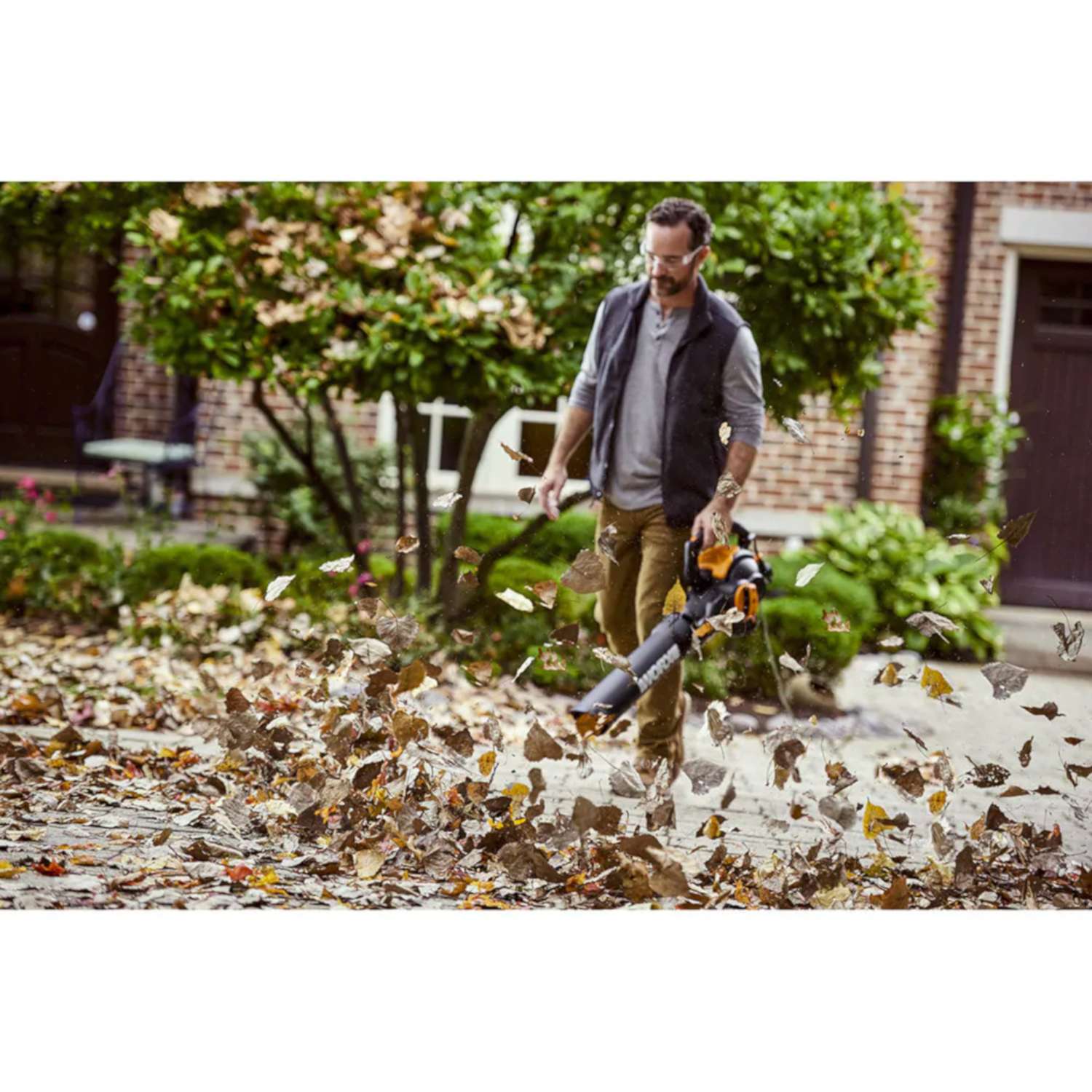  Worx 75 Mph 600 CFM 120 V Electric Handheld Blower/Mulcher/Vac