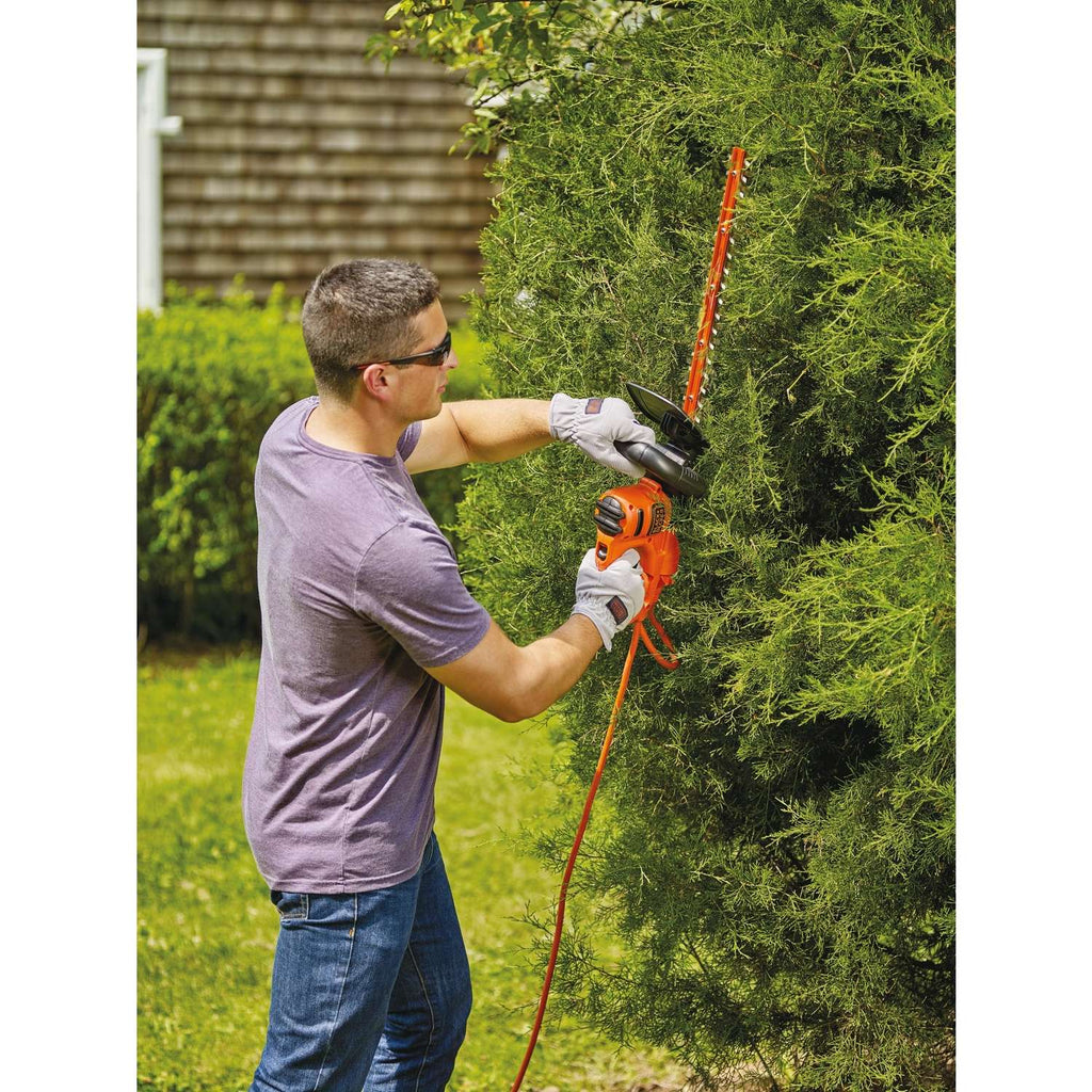 Black & Decker Black+Decker 18 In. 120 V Electric Hedge Trimmer Tool Only