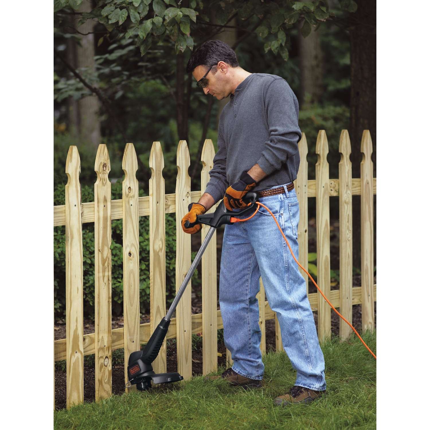 Black & Decker Black+Decker ST4500 12 In. 120 V Electric Edger/Trimmer