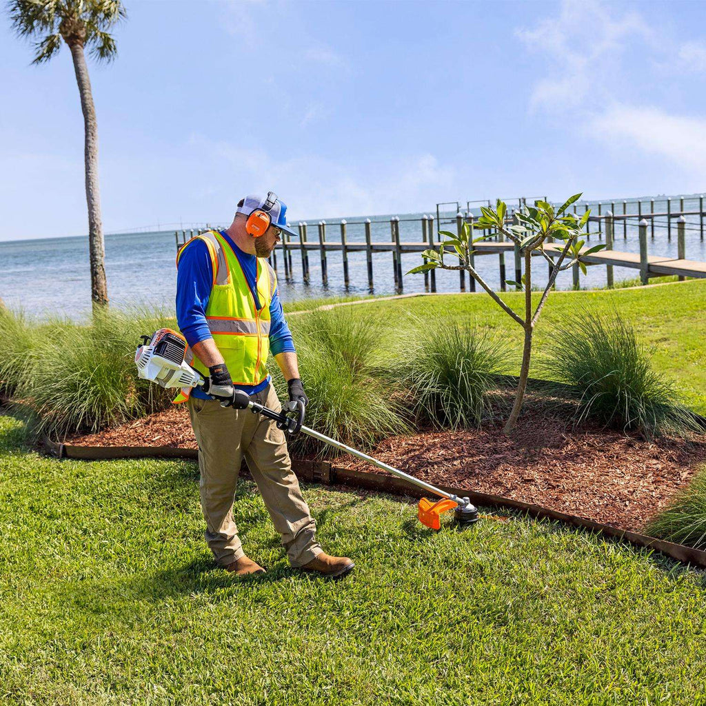  STIHL FS 131 R 16.5 In. Gas Brushcutter