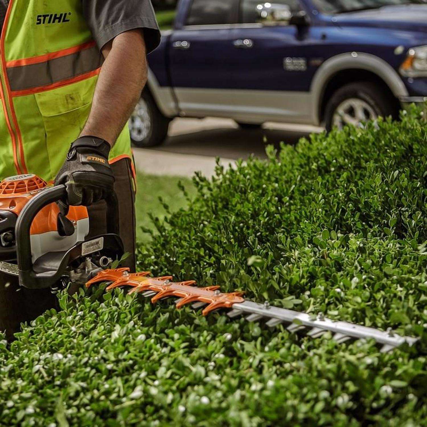  STIHL HS 82 R 24 In. Gas Hedge Trimmer