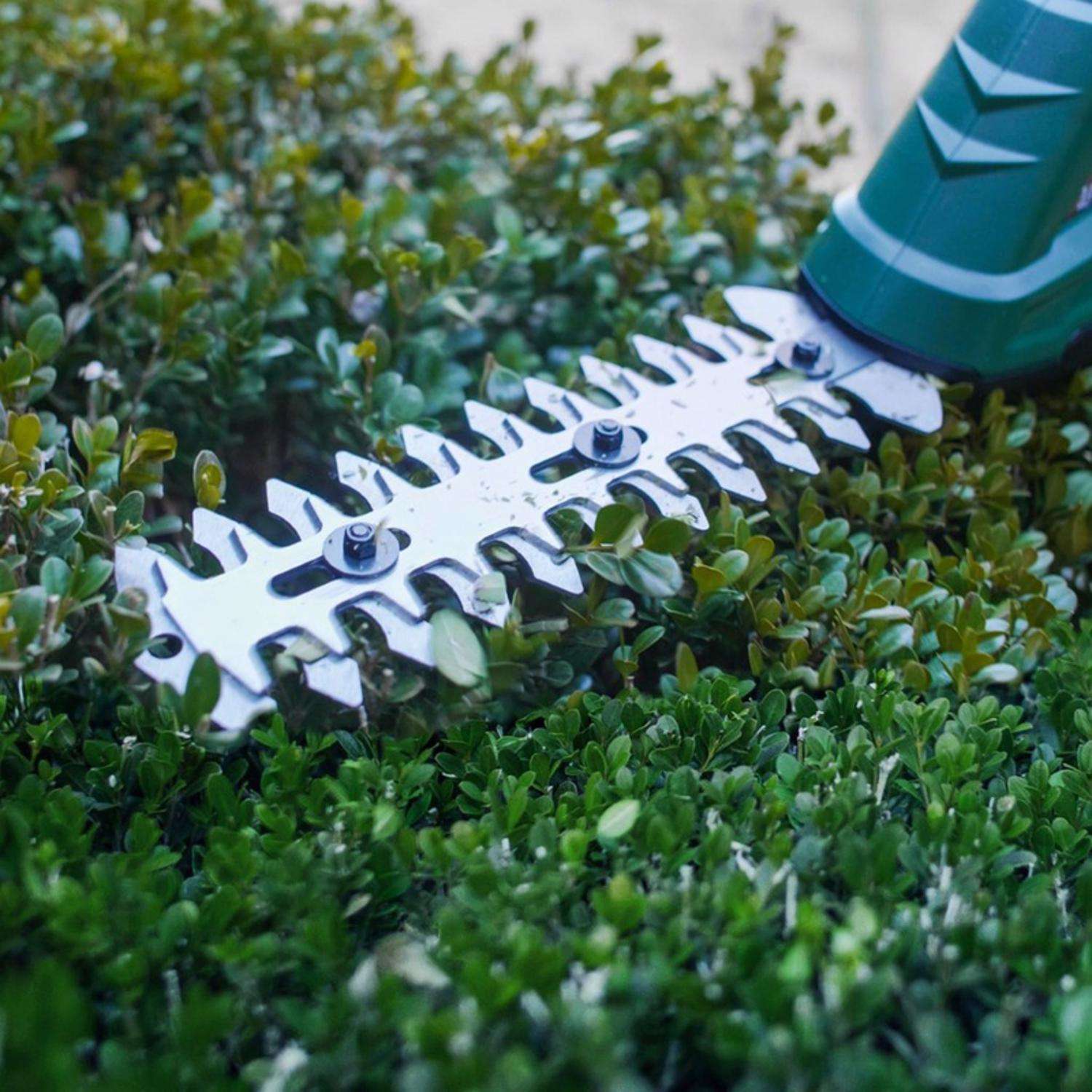  Scotts 6.5 In. 7.2 V Battery Hedge Trimmer With Shrub Shear