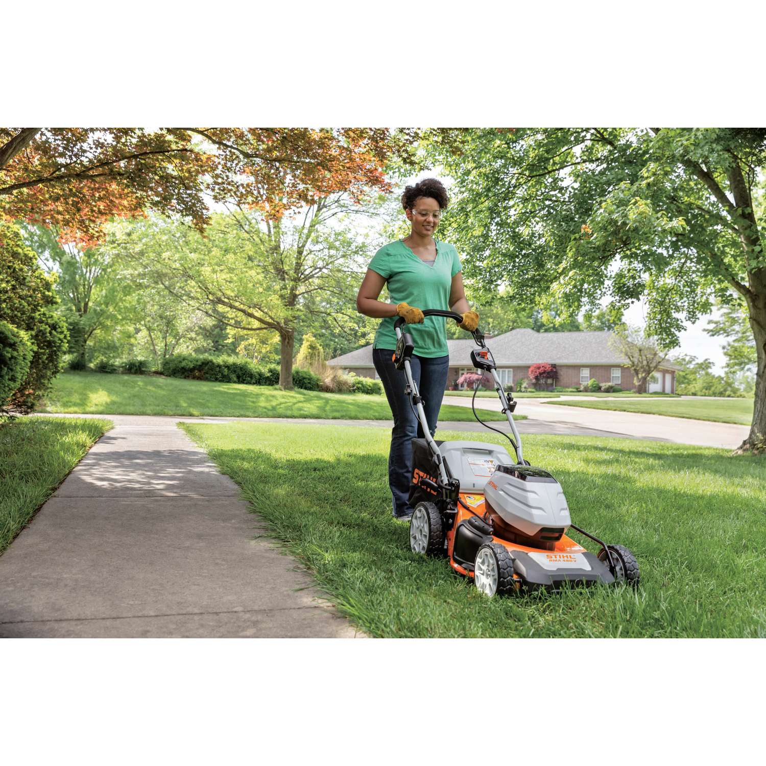  STIHL RMA 460 V 19 In. 36 V Battery Self-Propelled Lawn Mower Tool Only